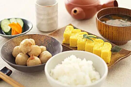 減肥不敢多吃飯？米飯變個(gè)樣吃也能減